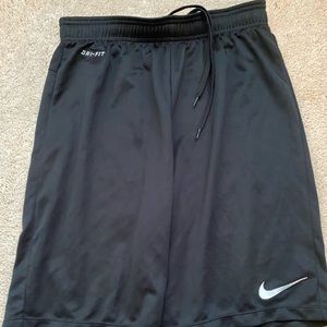 Nike dri fit shorts like new!
